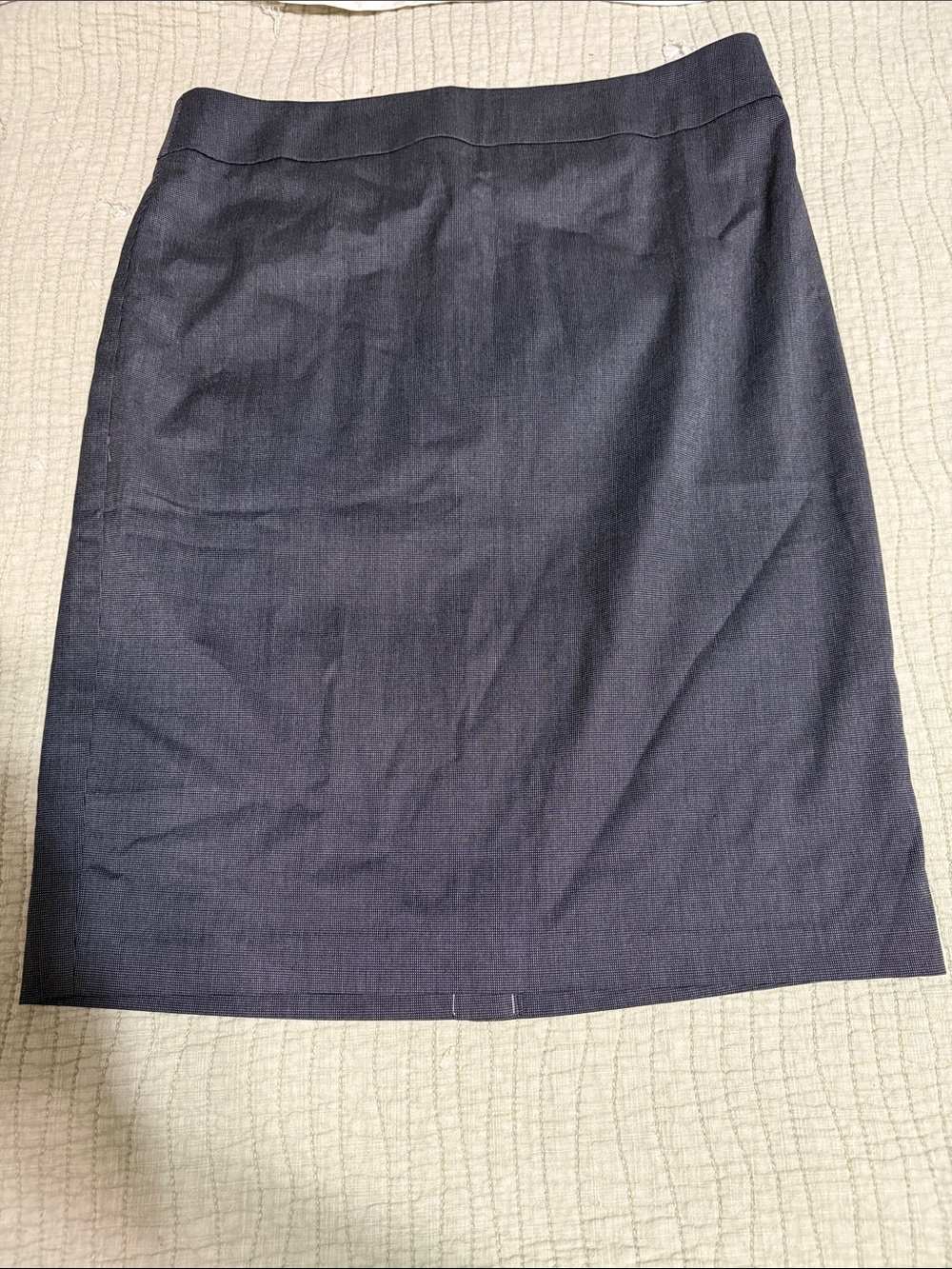 NWT Ann Taylor Factory Black/Silver Pencil Skirt
